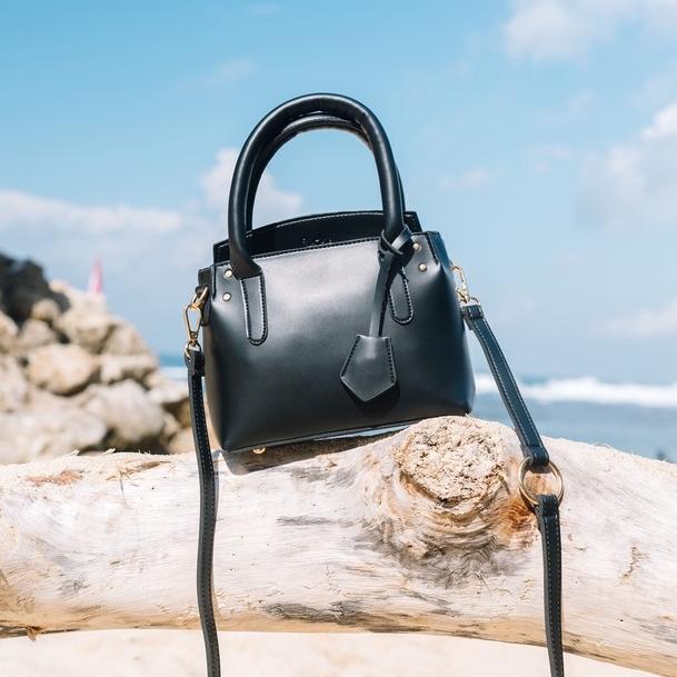 MURAH BANGET Flicka Sling Bag W 71 BLACK