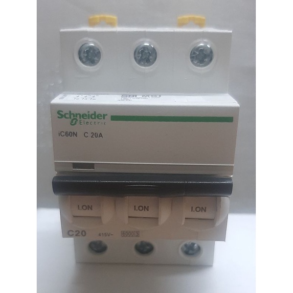 MCB Schneider 3Phase 20Amper