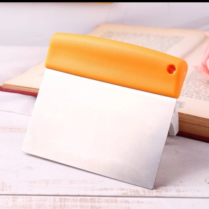 Sanneng SN4107 Stainless Dough Cutter plastic handle / dough scraper/ bahan stainless