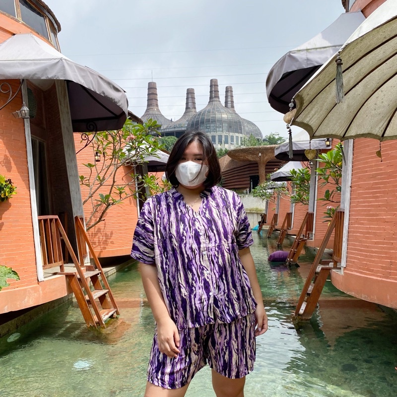 Guma one set piyama rayon motif serat kayu