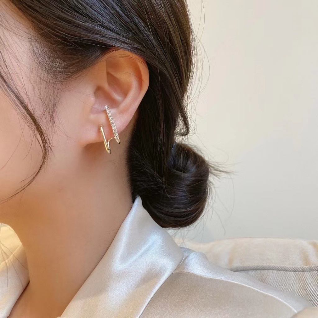 S925 Perak Jarum Korea Temperamen Sederhana Tidak Teratur Anting Desain Merasakan Logam Yang Unik Memutar Anting-Anting