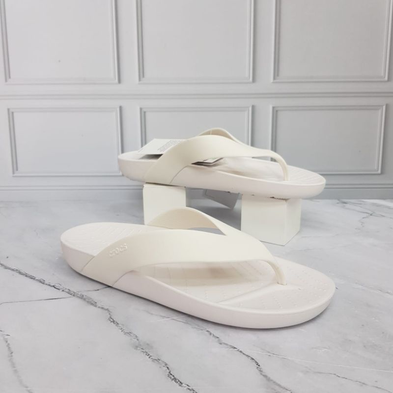 Crocs Spalsh Flip / Sandal Wanita Crocs Splash Flip woman