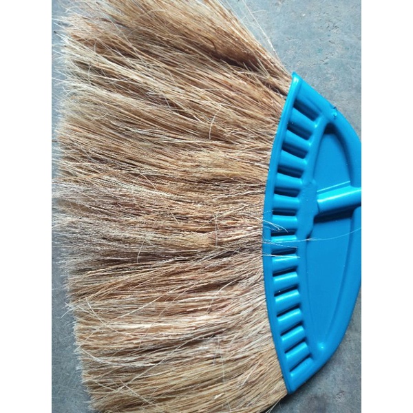 sapu serabut kelapa