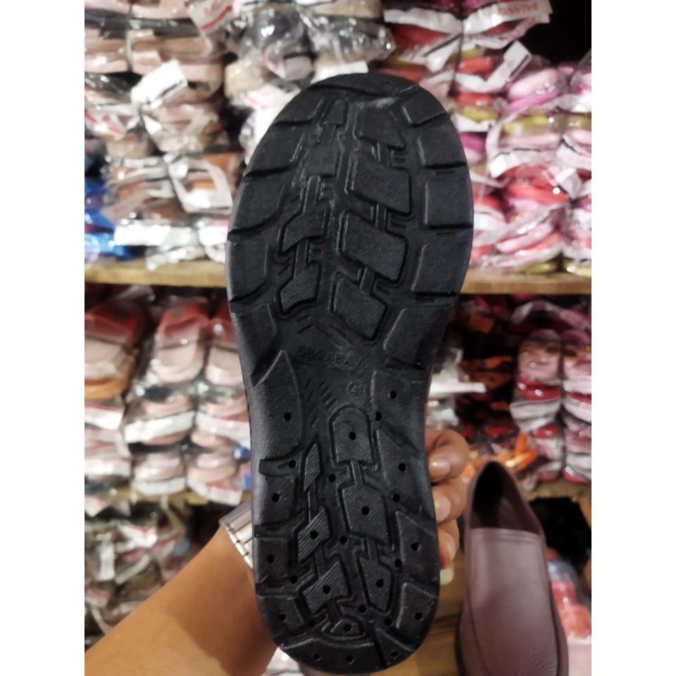 sepatu karet att pria anti slip NABK 684  (40-43) sepatu laki terlaris