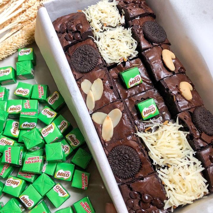 

➳ FUDGY BROWNIES PREMIUM/BROWNIES PANGGANG ♪