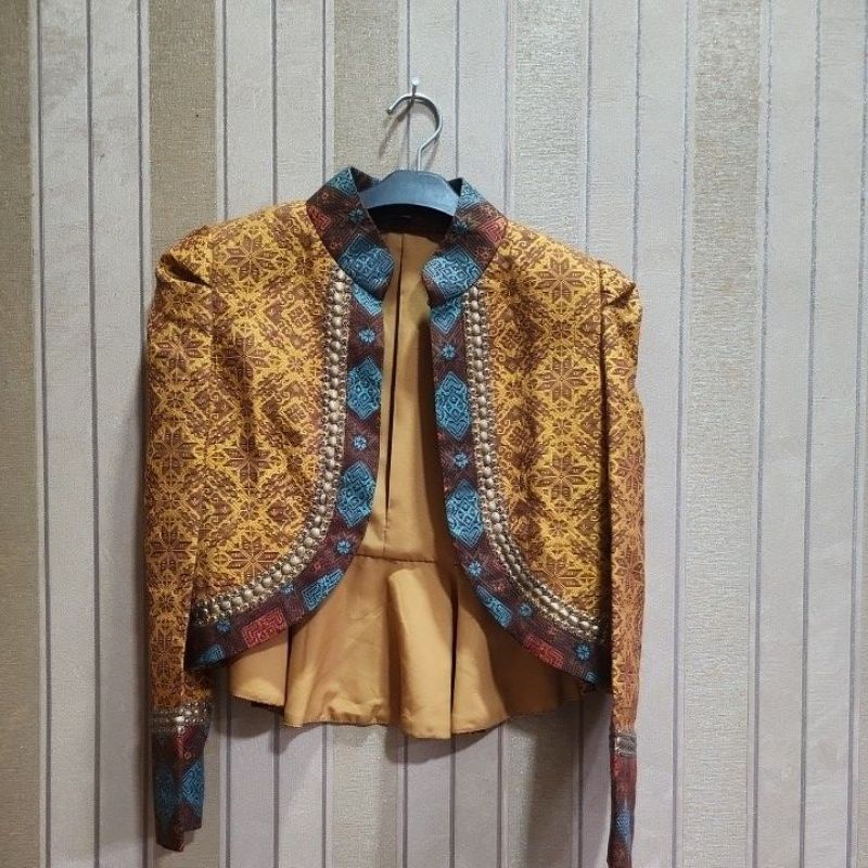(preloved) coat dian pelangi