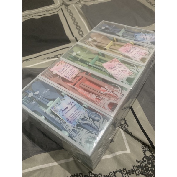 SOUVENIR PERNIKAHAN 1 SET ALAT MAKAN 25pcs (SENDOK, GARPU, SUMPIT), DENGAN KARTU UCAPAN, PACKING MIK