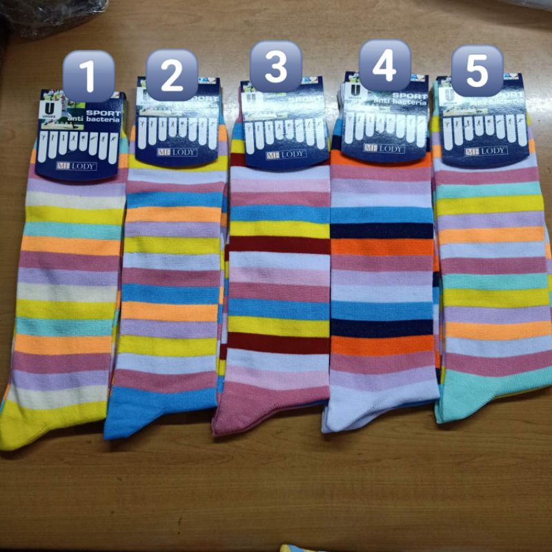 kaos kaki pelangi panjang kaos kaki rainbow