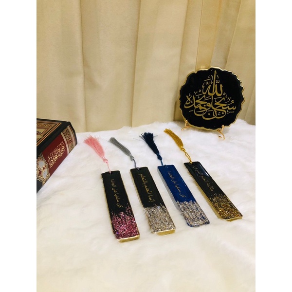 

Bookmark Resin - Pembatas Buku Resin - Bahan Resin Bening & Glitter