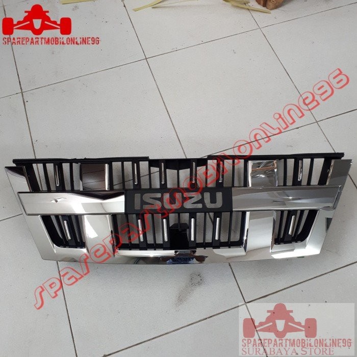 Grill Depan Isuzu Panther Kapsul Touring 2005 2008 Chrome Asli