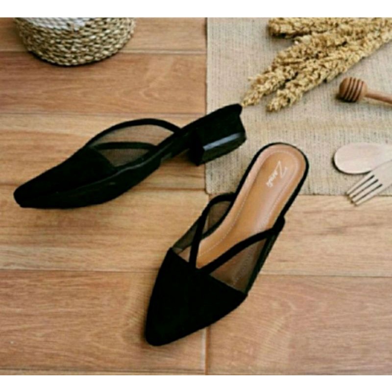 Sandal Bustong Putih Big Size 41-45 / Sepatu Makazi Kulit Putih / Bustong Feminim Pesta JUMBO Besar, 41