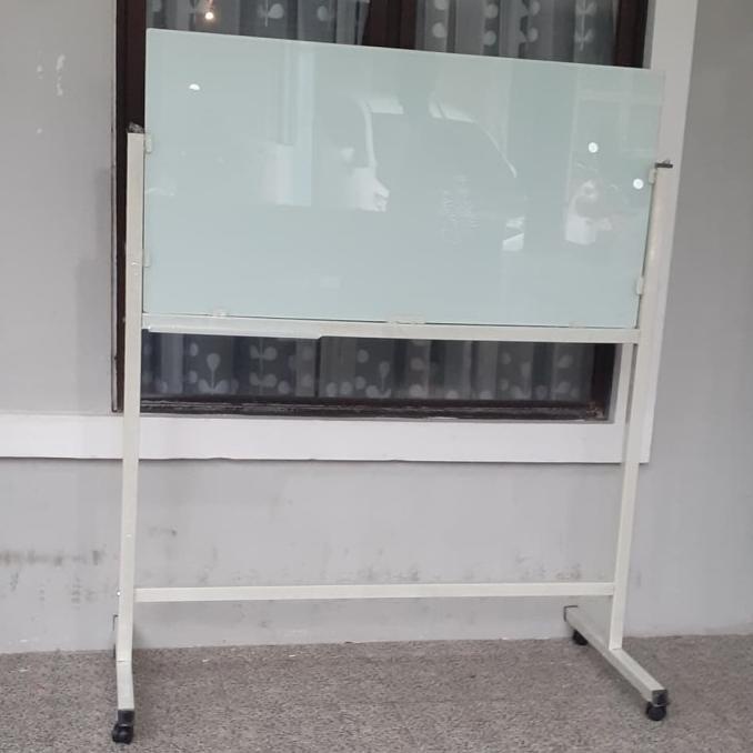 

glass board standing 60 120 Cm Putih