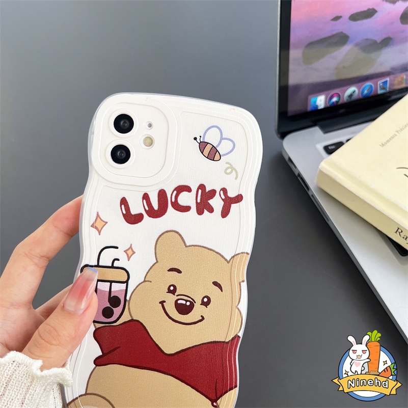 IPHONE Casing Kompatibel Untuk Iphone14 13 12 11 Pro Max X Xr Xs Max8 7 6 6s Plus SE 2020 Kartun Beruang Lucu Casing Ponsel Perlindungan Kamera Gelombang Tepi Case Shockproof Silicon Cover Pelindung