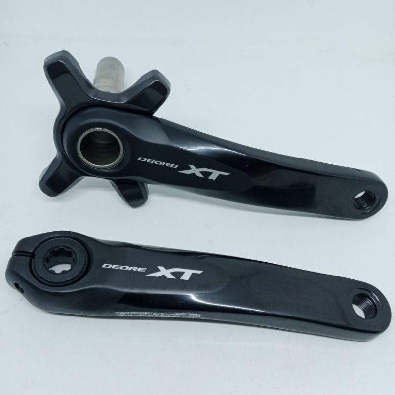 Crank Arm Shimano Deore XT M8000Bisa untuk single atau dual chainringPanjang arm 170m