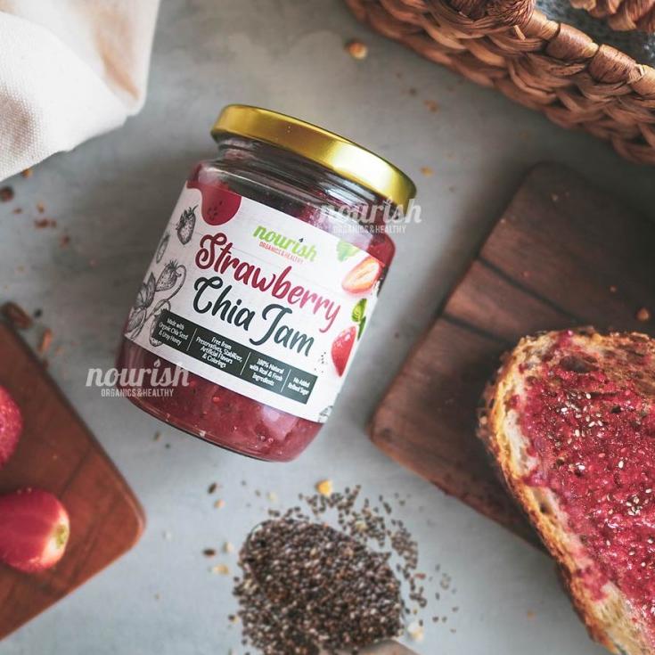 

☟ Strawberry Chia Jam with Uray 250 gr (Selai Strawberry Chia Seed) ✥