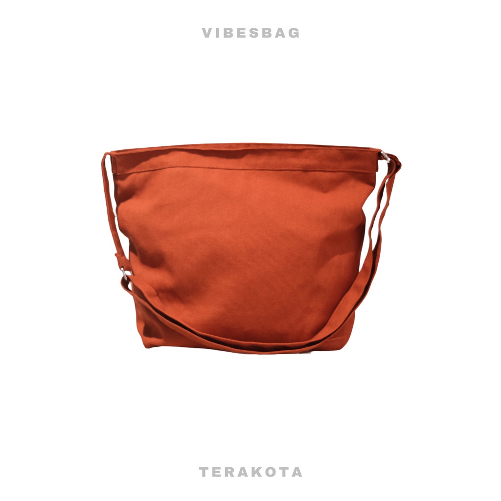 Slingbag Three V (Vert, Volum, Vibes) (TERAKOTA)