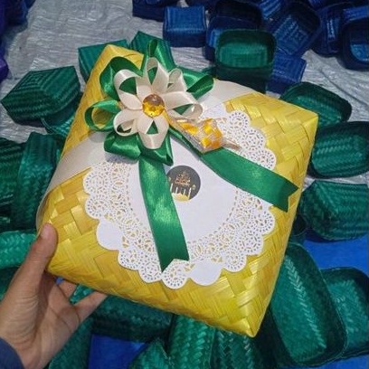 [BESEK LEBARAN] BESEK WARNA PITA 18 CM / besek makan /besek hampers /besek cantik /parsel lebaran