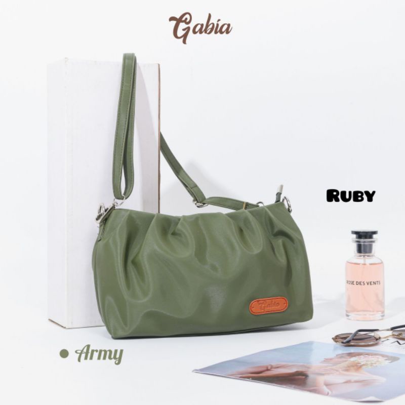 TAS SELEMPANG RUBY BY GABIA BAHAN CHOCOLY ANTI AIR WATERPRPOOF PREMIUM