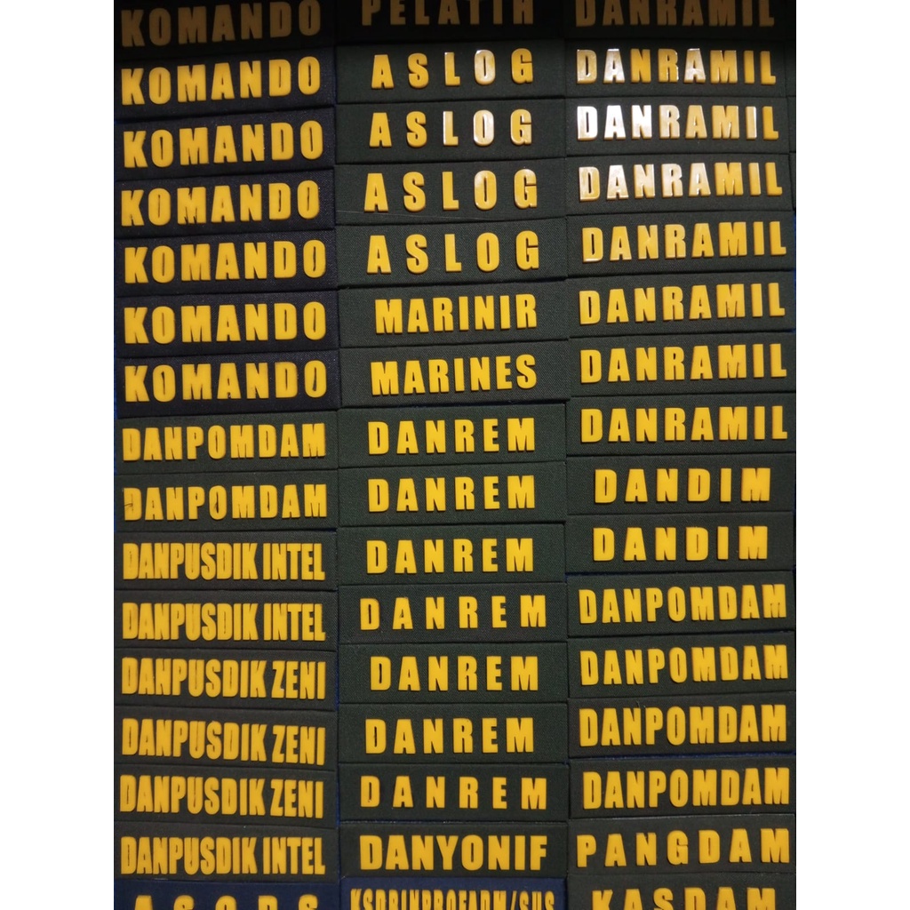 PAPAN NAMA AKRILIK BAHAN DRILL HIJAU TIMBUL BISA COSTUME COD
