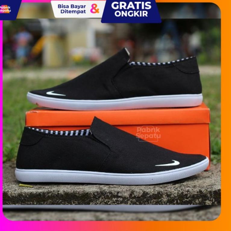 Sale Sepatu Pria Casual Slip on Nike Terbaru