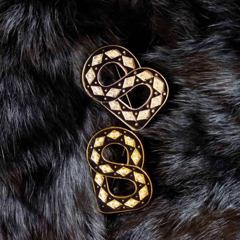 Bros/bros button/button scarves/buttonscarves/pin besar/bros mutiara/bros cantik