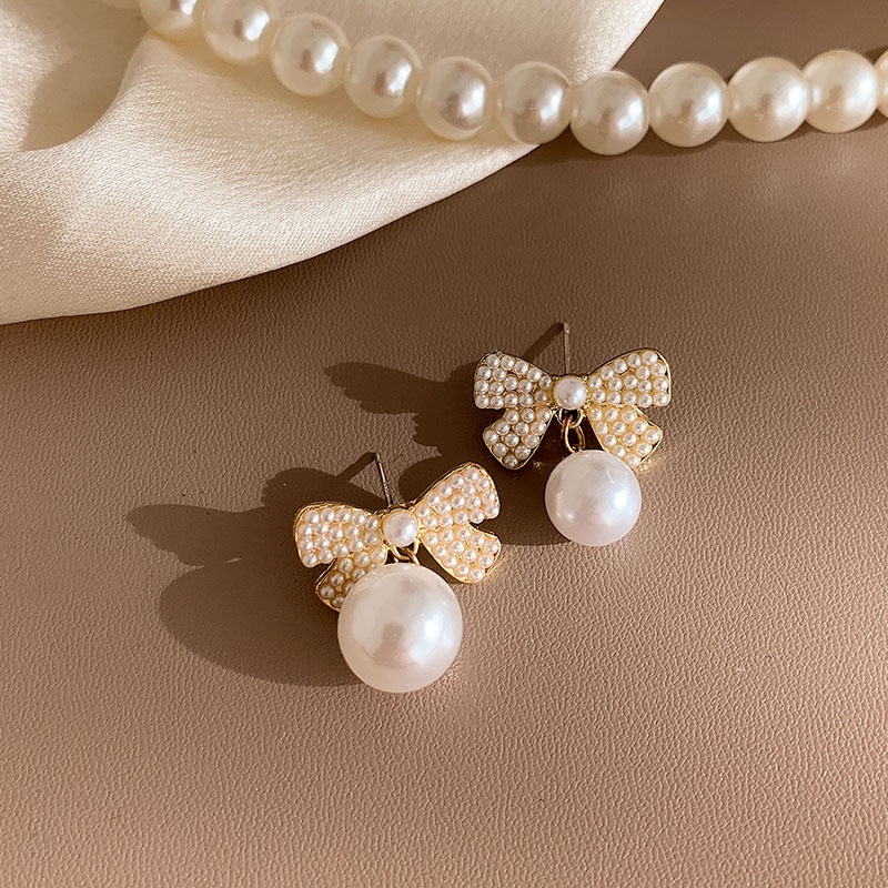 Anting Mutiara Retro Mewah Anting Bunga Indah Elegan2023Aksesoris Fashion Wanita Baru