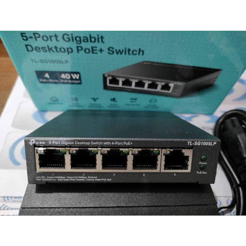 TPLINK TL-SG1005LP - 5-Port Gigabit Desktop Switch with 4-Port PoE+ TP-Link