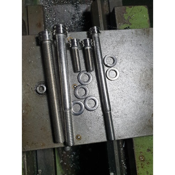 BAUT L STAINLES GANTUNGAN MESIN DAN BAR STEP RX KING RX SPECIAL RX K RXK 125