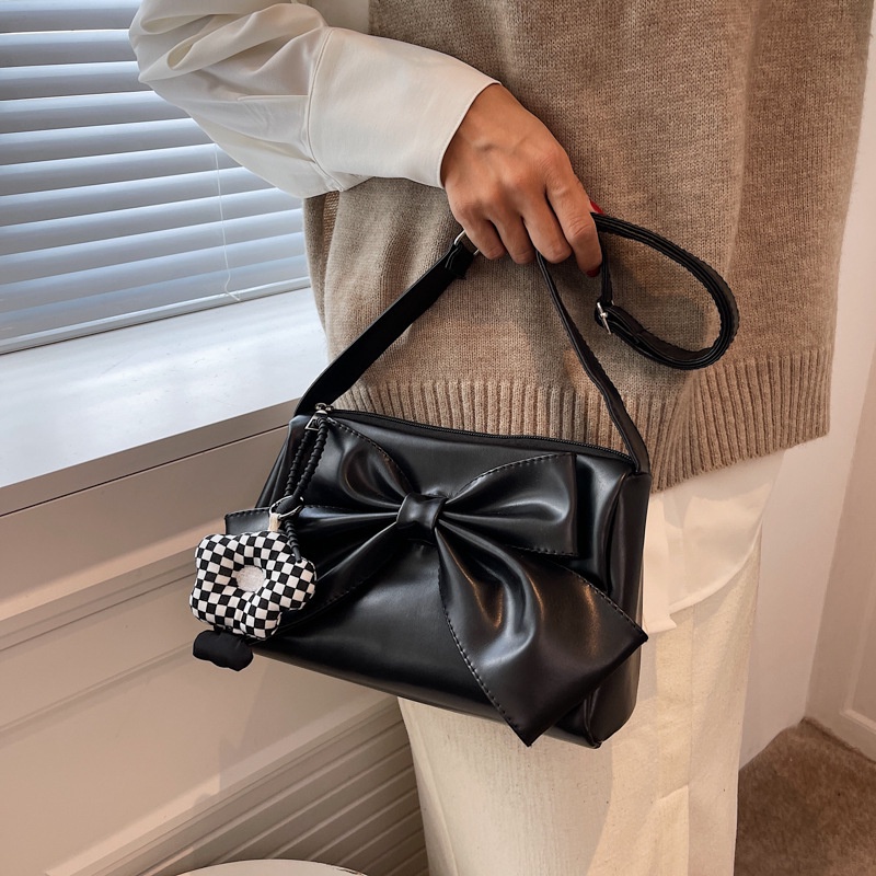 2023 Baru Retro Busur Tas Rantai Messenger Tas Wanita Fashion Sederhana Lipit Satu Bahu Ketiak Tas Cloud Bag BAO077