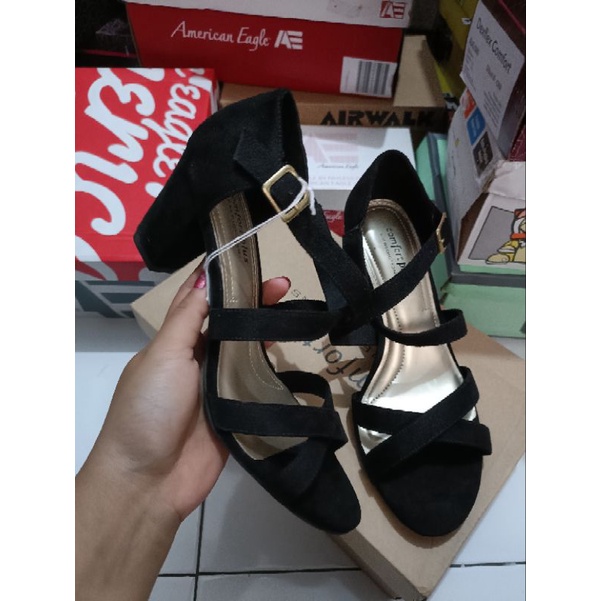 38½ payless clearance sale comfort plus mona