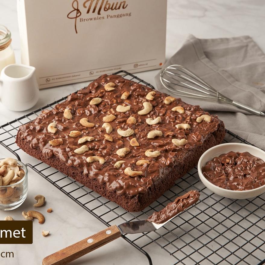 

❊ Mbun Brownies Panggang Ukr 22x22 | Brownies Panggang | Brownies Melted | Fudgy Brownies | Coklat | Keju | Makanan Ringan ✥