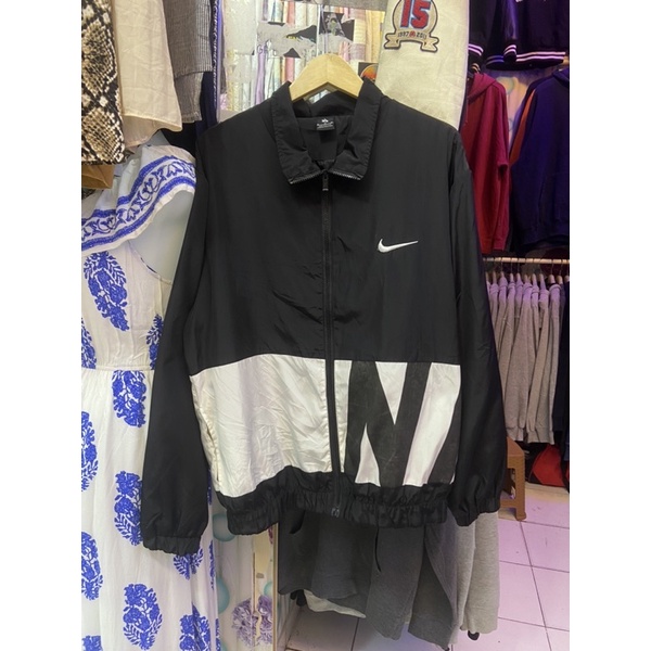 Windbreaker Nike Spellout big logo