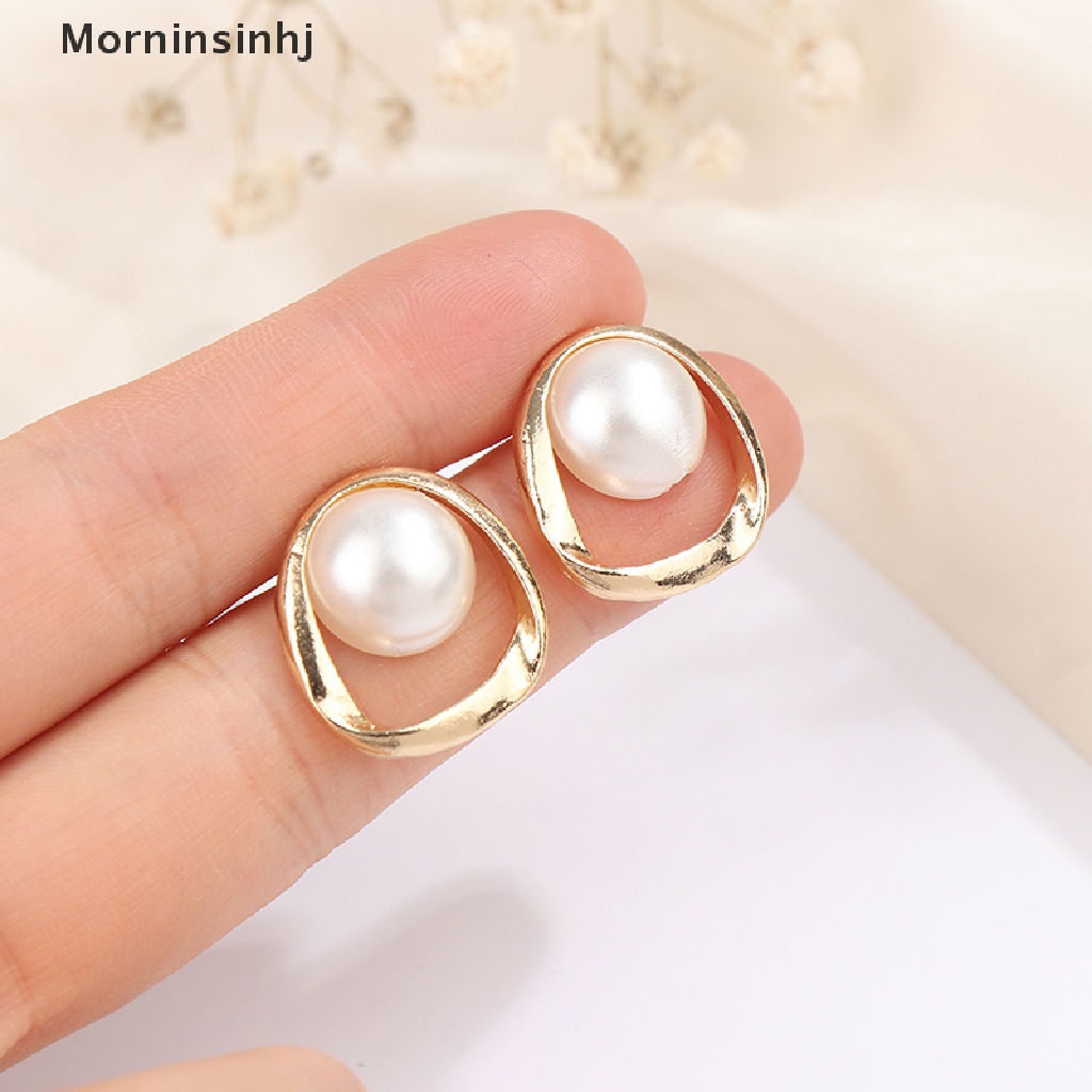 Mornin 1pasang Anting Mutiara Wanita Tidak Teratur Perhiasan Earing Fashion Korea Halus Pearl Woman Earrings Elegan Pearl Earrings id