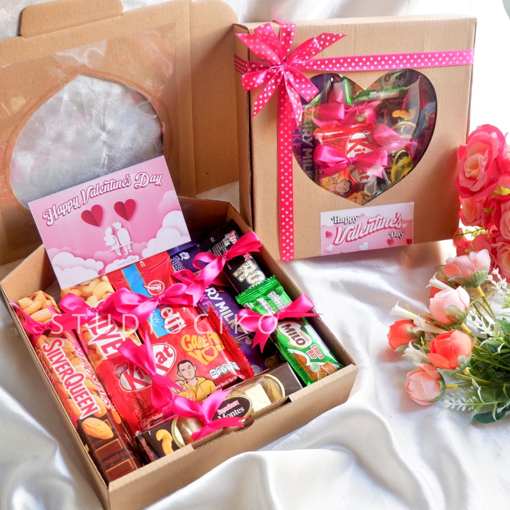

Kado Ulang Tahun Cewek Cowok Wisuda Ultah Hampers Coklat Valentine Gift Box Birthday
