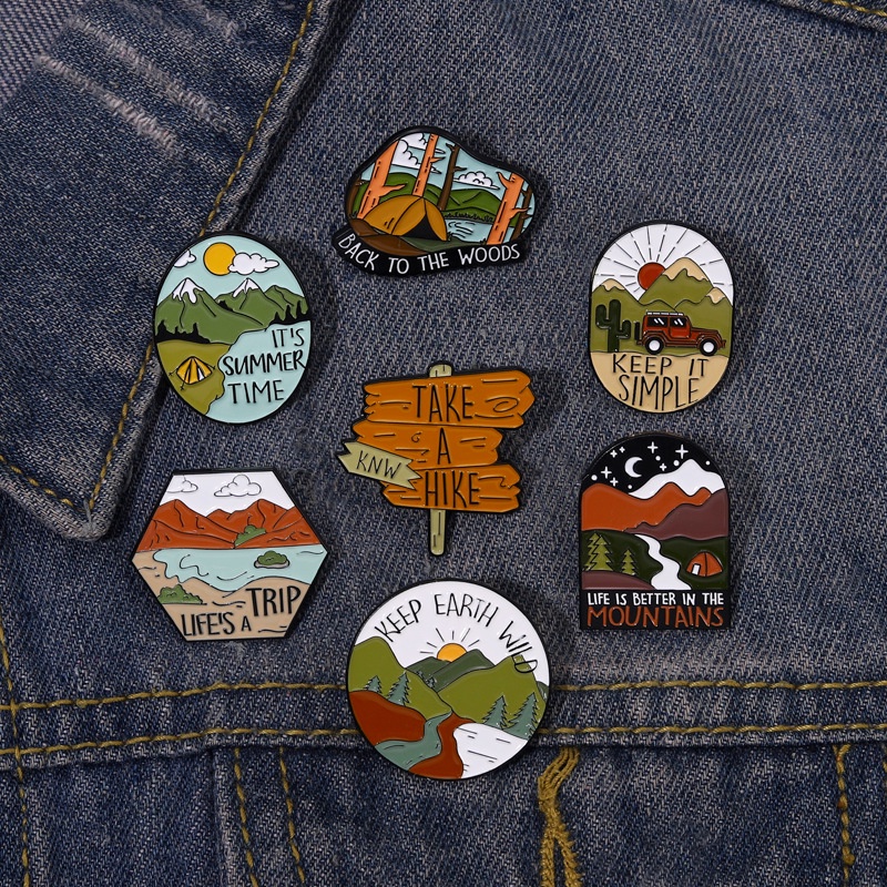 Pendaki Gunung Trip Luar Ruangan Enamel Pin Bentuk Gurun Bros Fashion Kreatif Pakaian Tas Topi Aksesoris Travel Tema Bros Kartun Minyak Drop Lapel Lencana Pin Hias