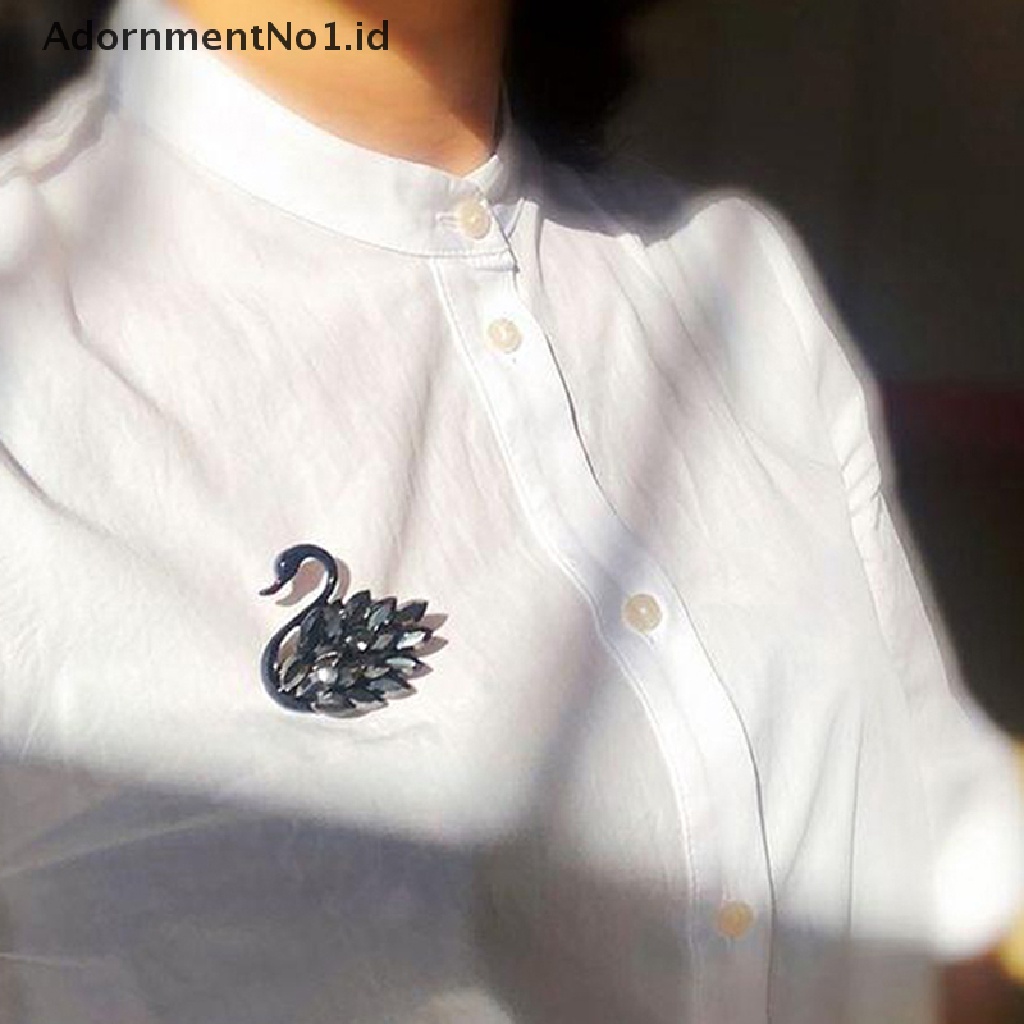 [AdornmentNo1] Angsa Hitam Hewan Berlian Imitasi Lapel Pin Swan Bros Wanita Gaun Aksesoris [ID]