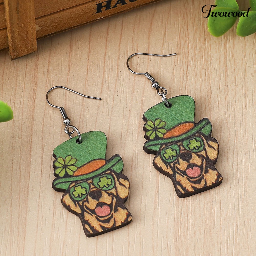 Twowood 1pasang Kait Anting Kayu Dua Sisi Shamrock Clover Lucu Irish Hijau Topi Anjing Menjuntai Anting Perlengkapan Hari Saint Patrick