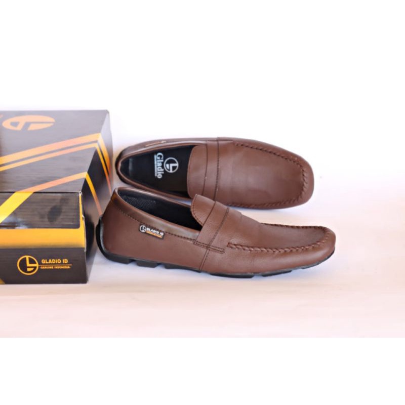 SepatuPria Slip On Sepatu Pria Santai Sepatu Kantor  Santai Sepatu Santai Kulit Asli Brandlokal
