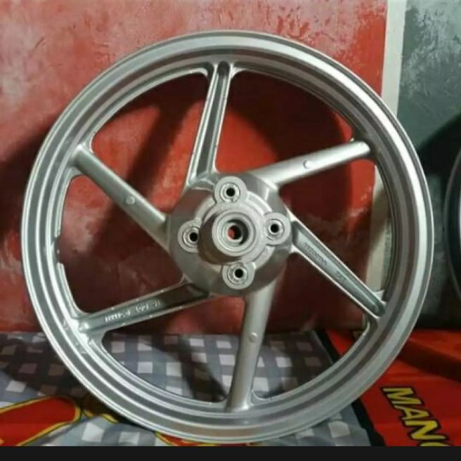 Velg pelek racing resing belakang megapro primus original