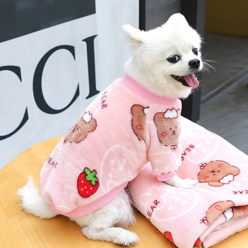 Anjing Kecil Dan Sedang/at Metode Beludru Hangat Pakaian Hewan Peliharaan Motif Beruang Strawberry