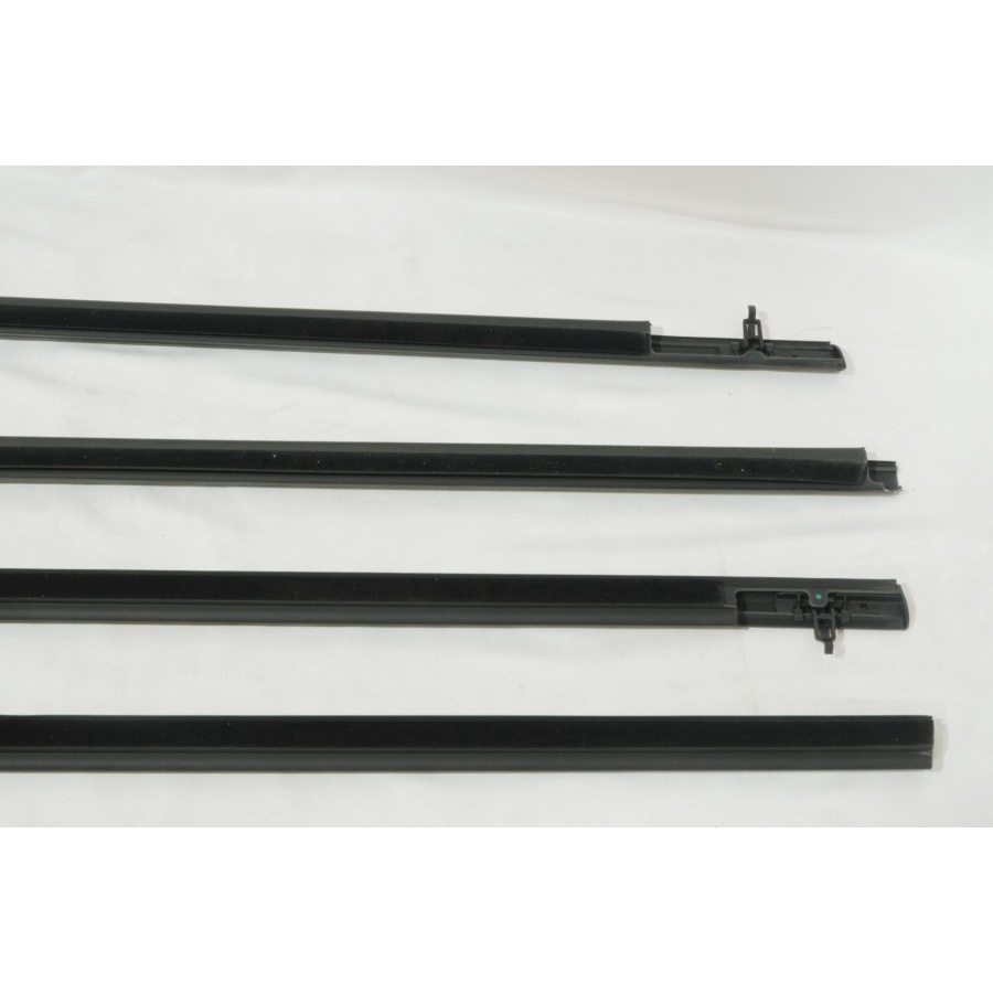 Pelipit karet kaca luar set honda hrv 2015 2016 2017 2018 2019 2020 2021 2022 weather strip pintu lu