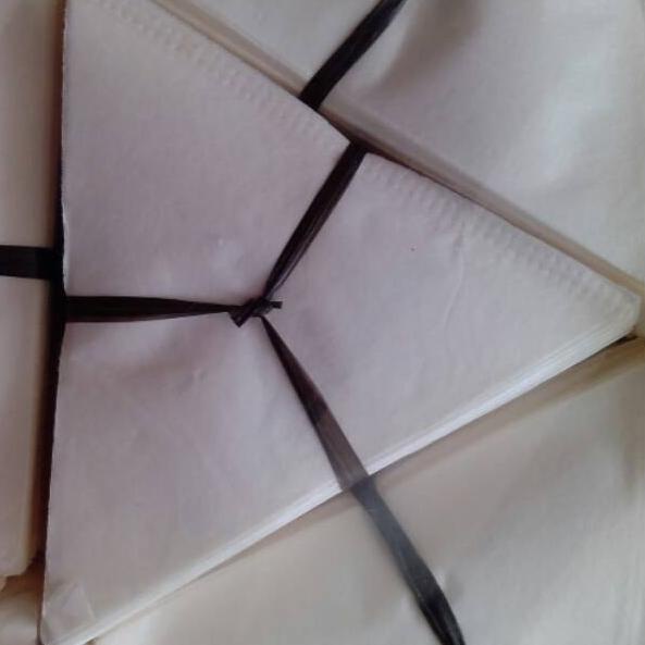 

★ Kantong teh celup model segitiga sama sisi 8 cm ukm ♫