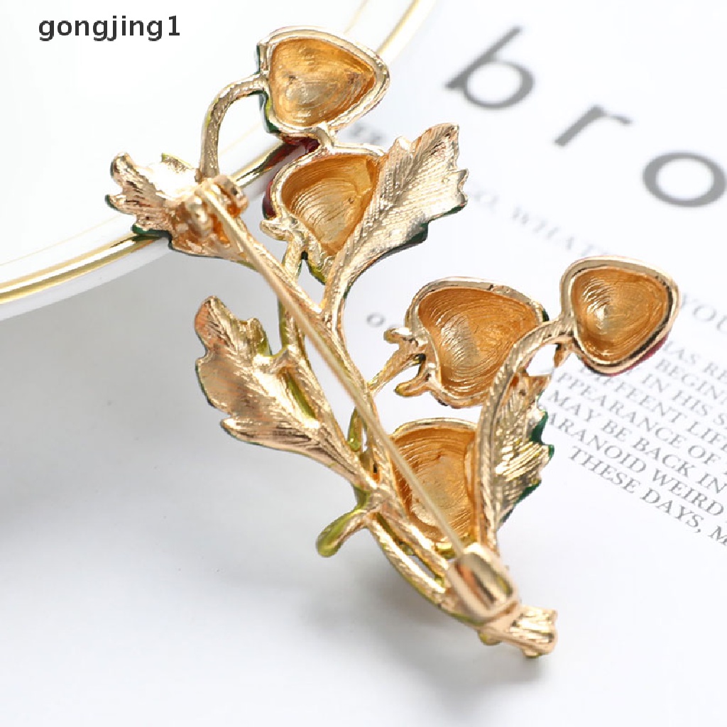 Ggg Bros Strawberry Pin Merah Desain Tanaman Jewellry Lucu Gaya Musim Panas ID