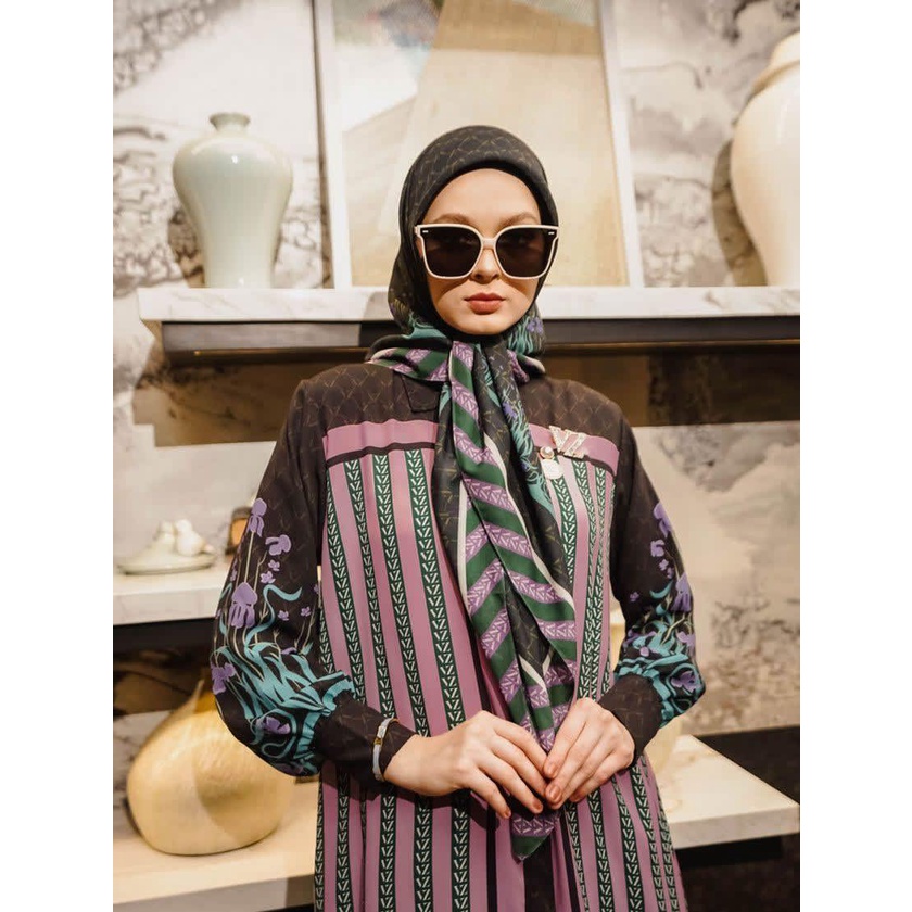 VZ Eunice Scarf Blackberry