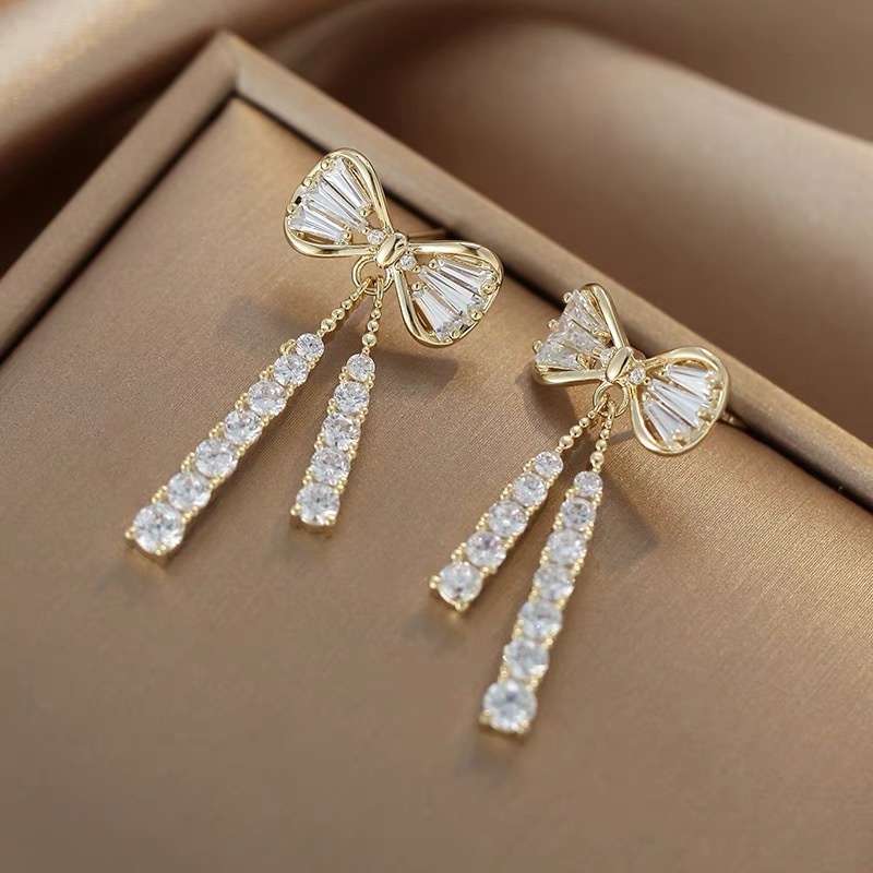 1pasang Anting Korea Zirkon Ikatan Simpul Drop/Anting Rumbai Berkilau Trendi Untuk Hadiah Perhiasan Wanita Gadis