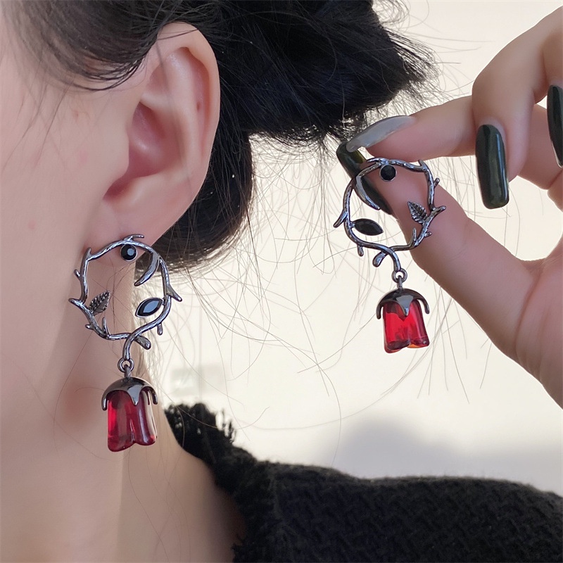 Briars Aksesoris Anting Mawar Merah Harajuku Versi Korea