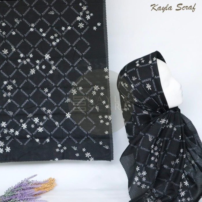 JM HIJAB SEGI EMPAT VOAL MOTIF BUNGA HITAM KECIL