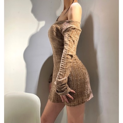 【AMY J】U-Neck Long Sleeve Slim Fit Mini Knitted Dresses  7518