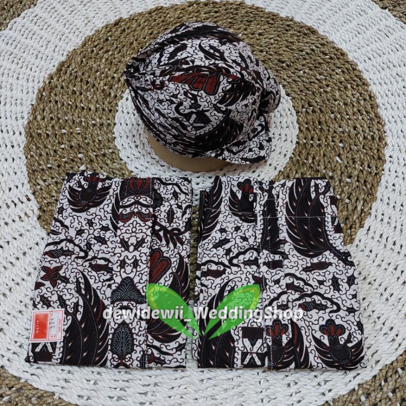 [1 Set] Sepasang Jarik Instan + Blangkon Jogja / Motif Semen Baru