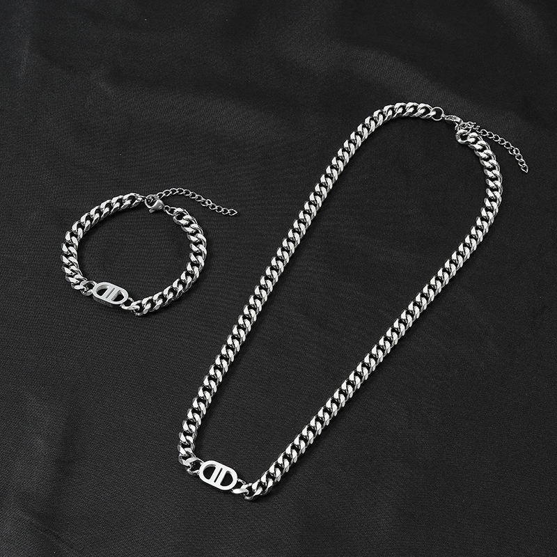 Kalung Couple Korea Hip Hop Double D Titanium Steel Unisex